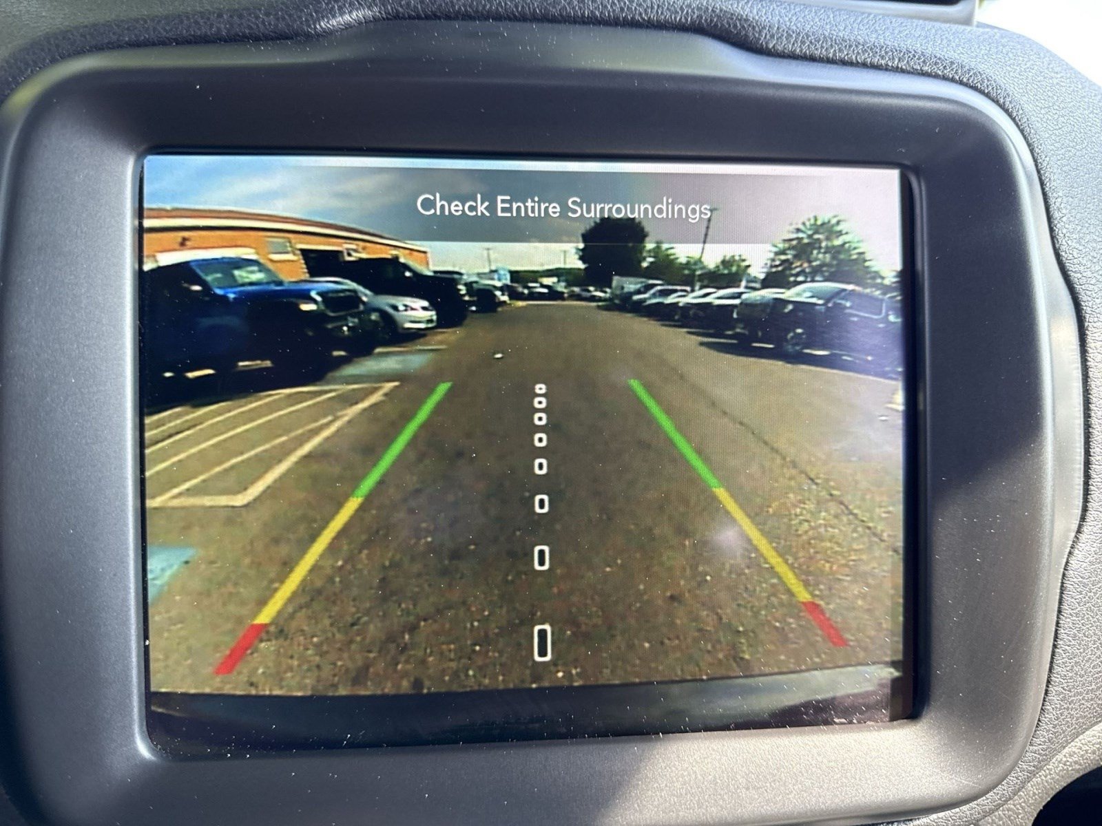 Used 2023 Jeep Renegade Trailhawk AWD/4WD image 18