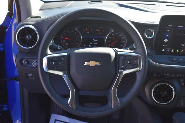 New 2026 Chevrolet Blazer LT w/ LPO, Black Sport Package image 16