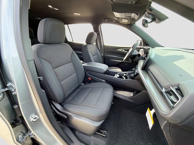 New 2026 Chevrolet Traverse LT w/ Driver Confidence Package AWD/4WD image 31