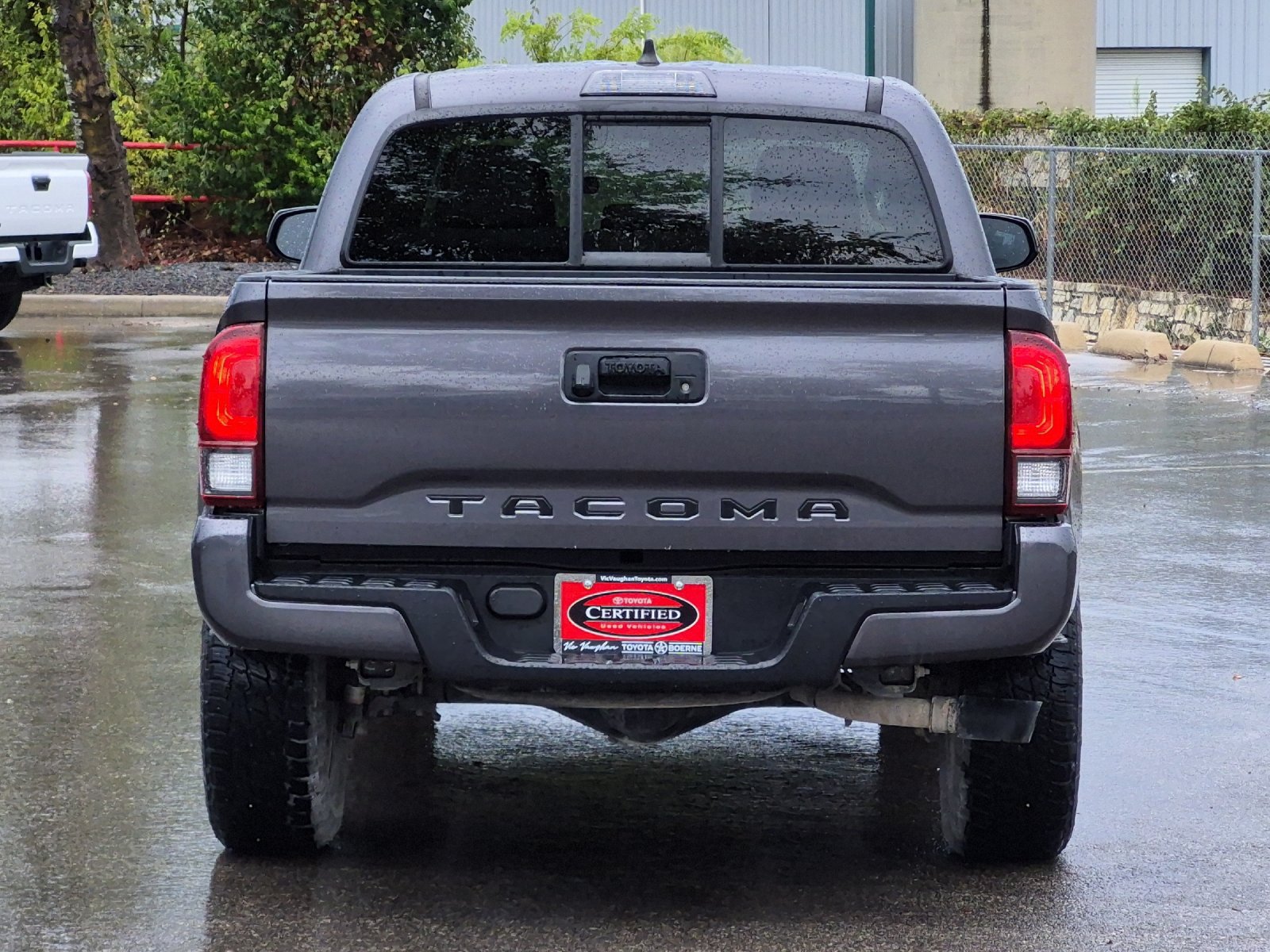 Used 2021 Toyota Tacoma SR w/ SR Convenience Package RWD image 4
