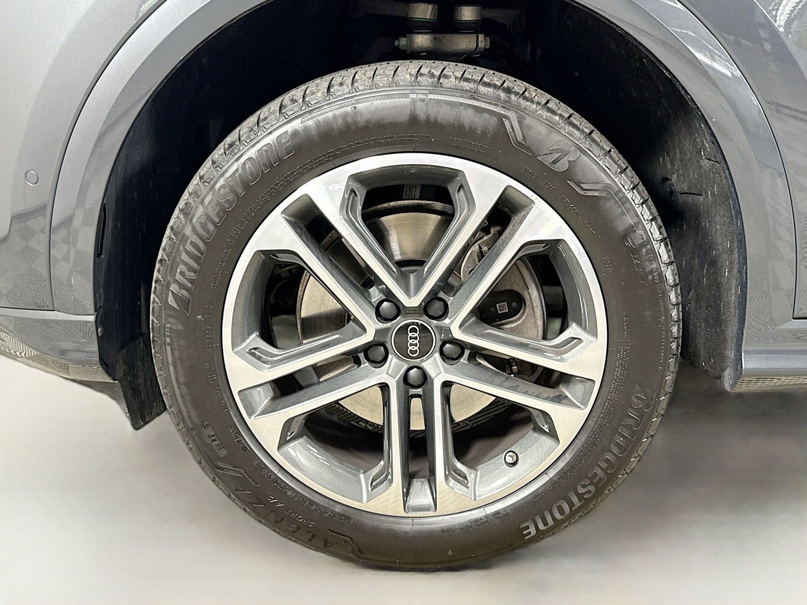 Certified 2025 Audi Q5 Premium w/ Convenience Package AWD/4WD image 28
