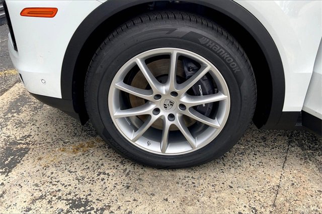 New 2026 Porsche Cayenne Coupe image 15