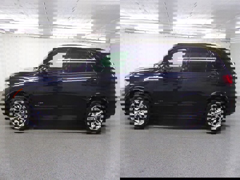 Used 2017 BMW X5 xDrive50i AWD/4WD image 5
