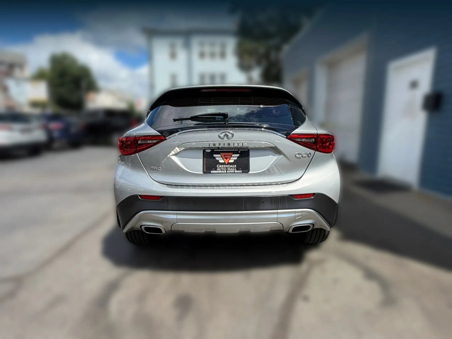Used 2018 INFINITI QX30 AWD image 6