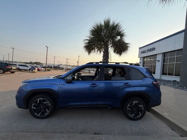 Used 2025 Subaru Forester Limited AWD/4WD image 8