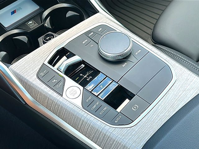 New 2026 BMW 330i Sedan w/ M Sport Package RWD image 57