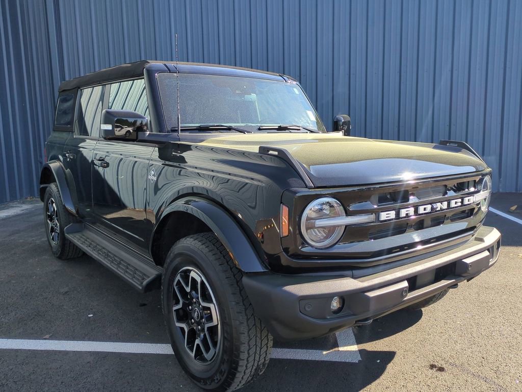 Certified 2025 Ford Bronco Outer Banks image 4