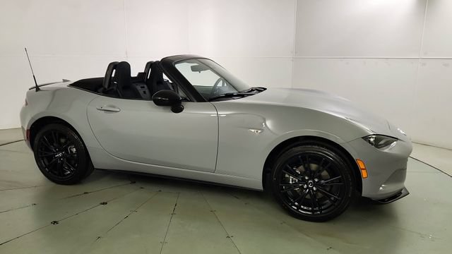 New 2026 MAZDA MX-5 Miata Club w/ Weather Package RWD image 31