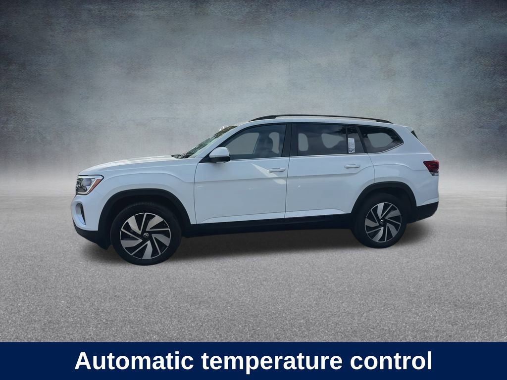 Used 2025 Volkswagen Atlas SE image 9