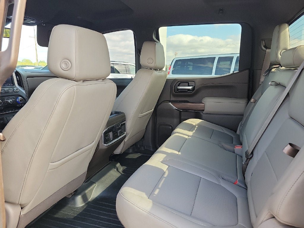 Used 2019 GMC Sierra 1500 SLT w/ SLT Premium Plus Package AWD/4WD image 9