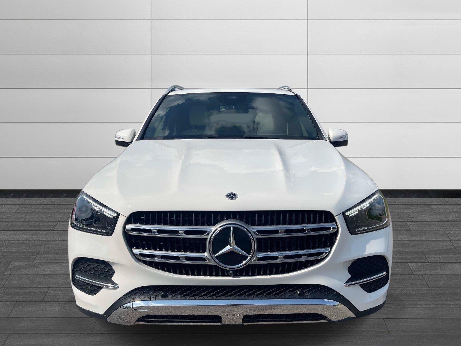 Certified 2025 Mercedes-Benz GLE 450 4MATIC image 8