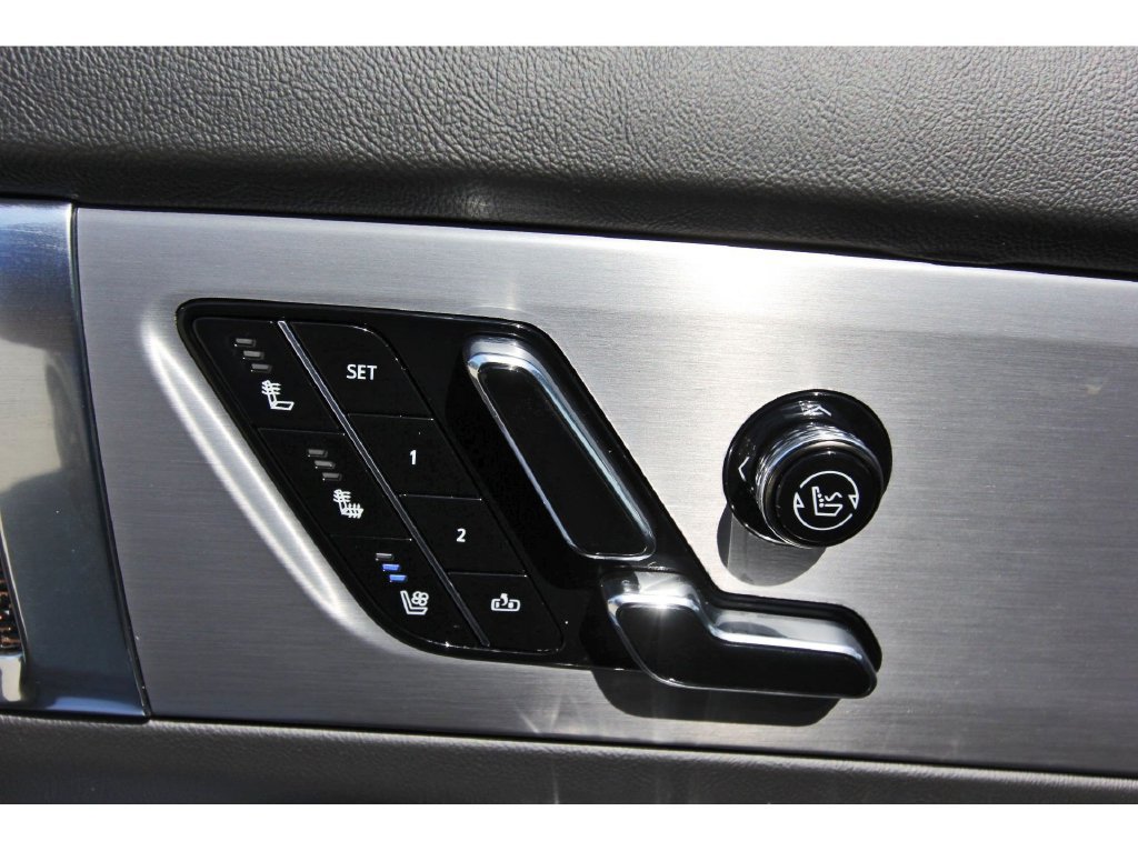New 2027 Cadillac Vistiq Luxury AWD/4WD image 23