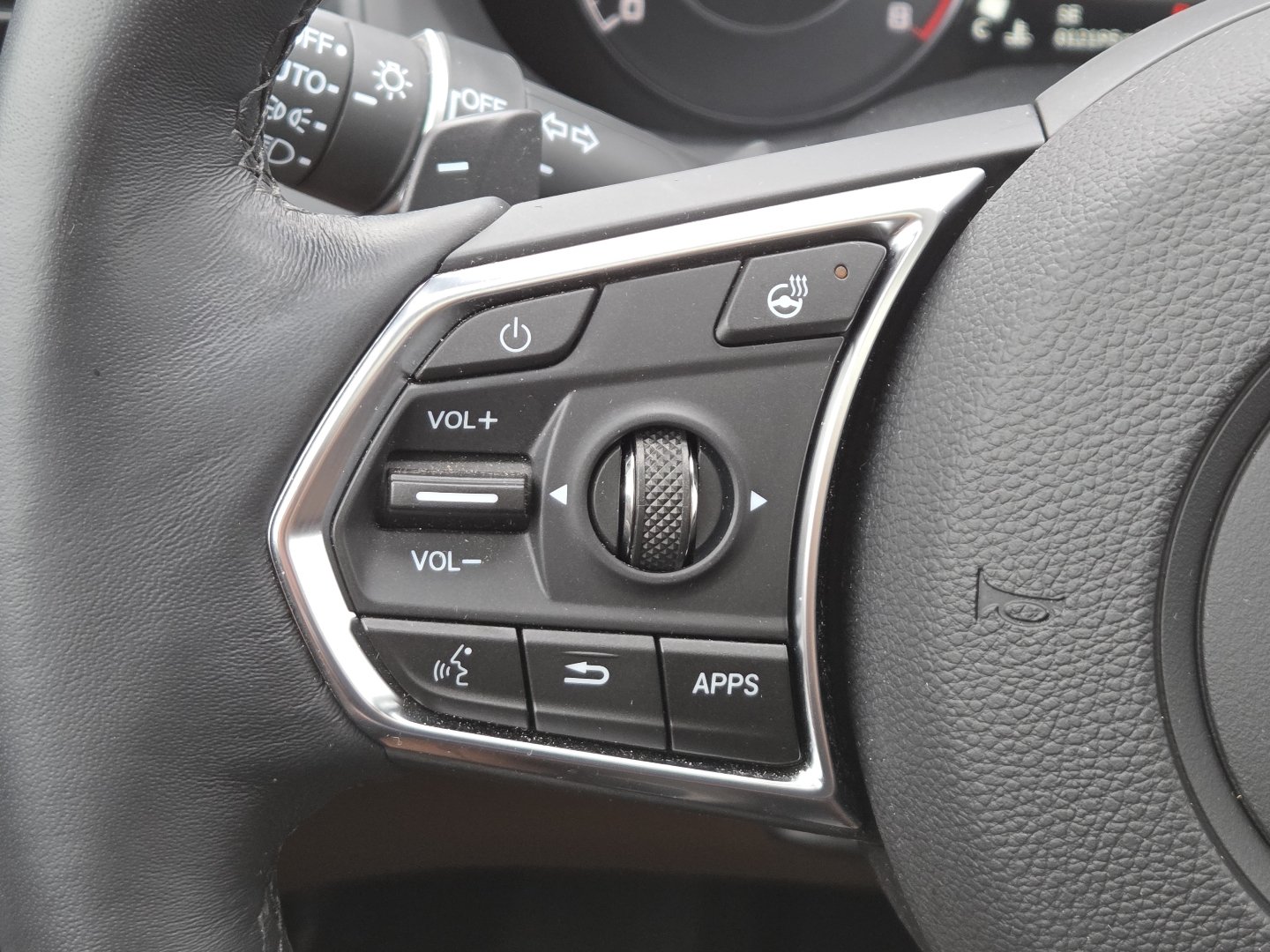 Used 2025 Acura RDX w/ Advance Package AWD/4WD image 9