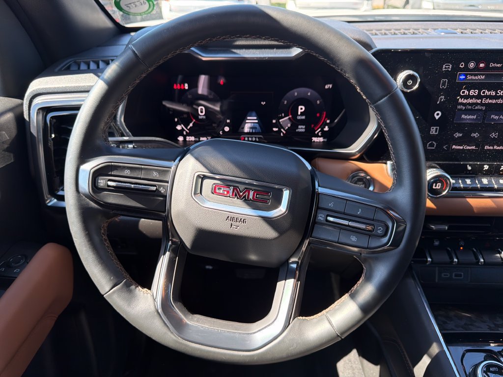 Used 2025 GMC Canyon AT4 AWD/4WD image 14