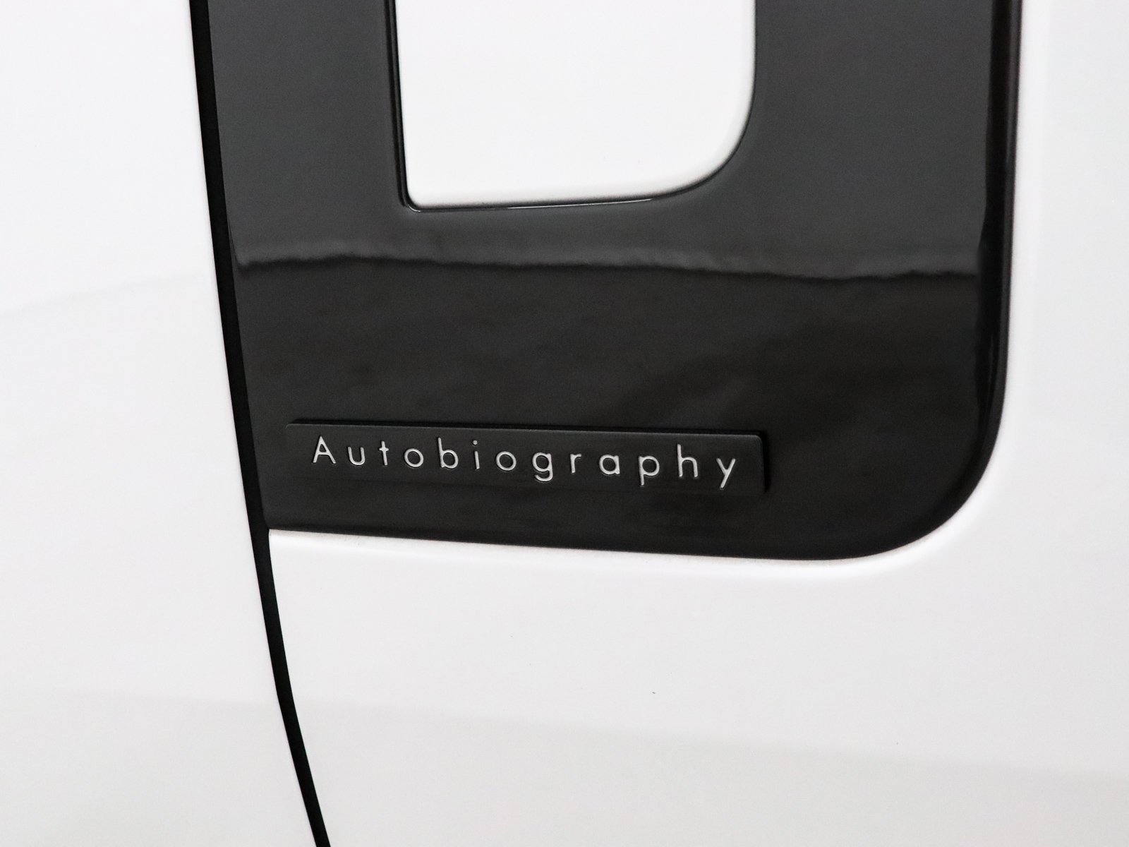 Used 2024 Land Rover Range Rover Autobiography image 57