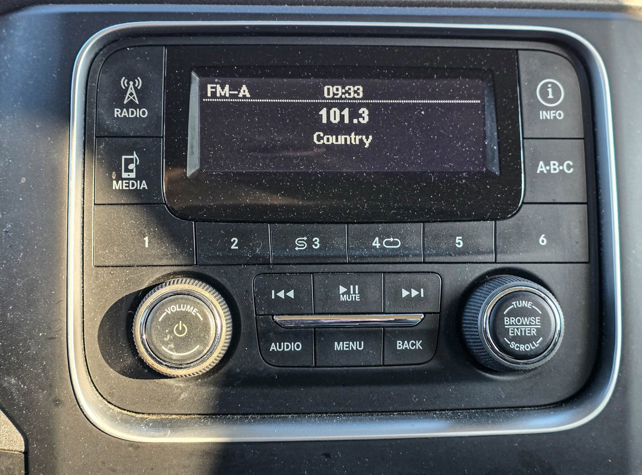 Used 2014 RAM 1500 Express image 14