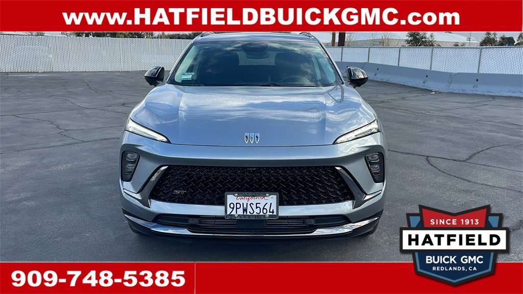 Used 2025 Buick Envision Sport Touring image 8