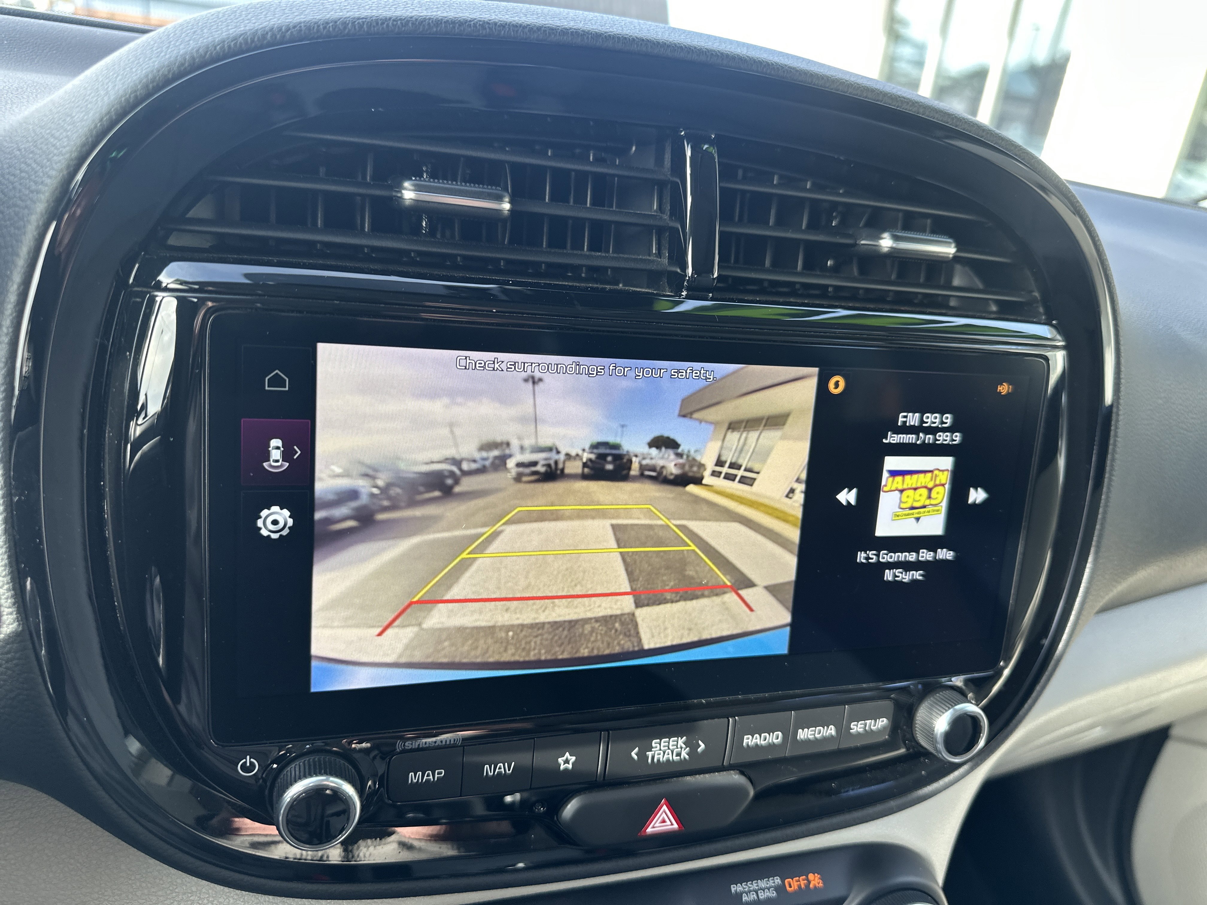 Used 2025 Kia Soul EX image 18