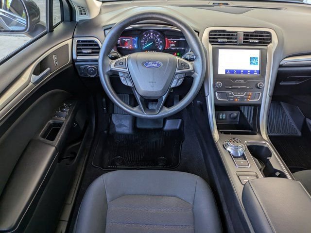 Certified 2019 Ford Fusion SE image 15