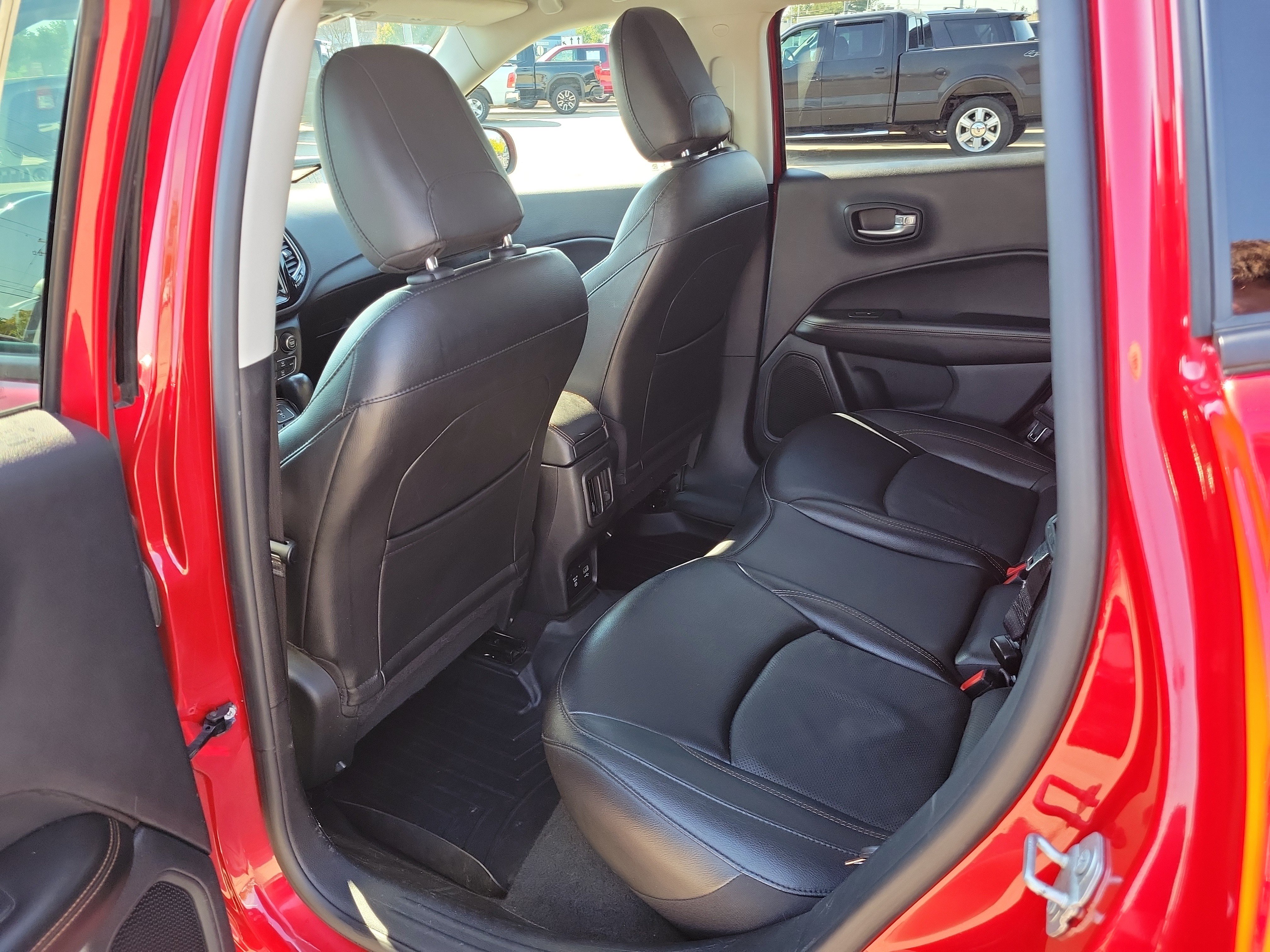 Used 2021 Jeep Compass Limited AWD/4WD image 12