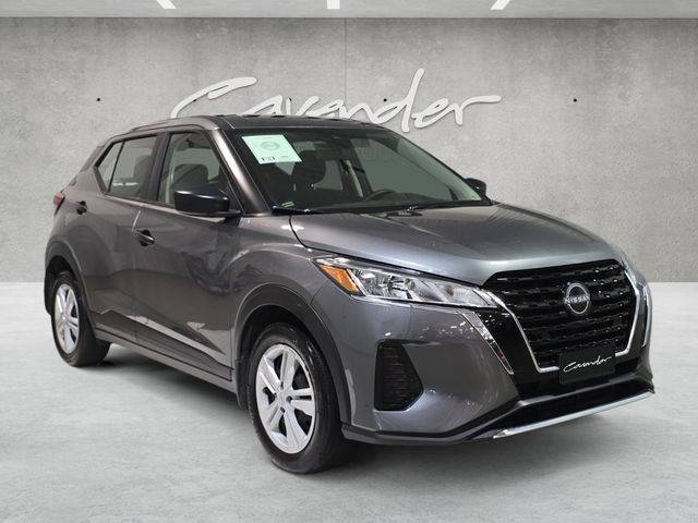 Used 2024 Nissan Kicks S FWD image 2