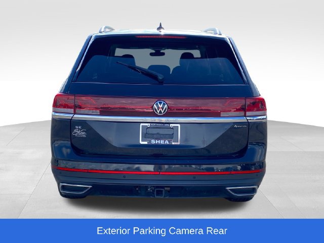 Used 2024 Volkswagen Atlas SE AWD/4WD image 3
