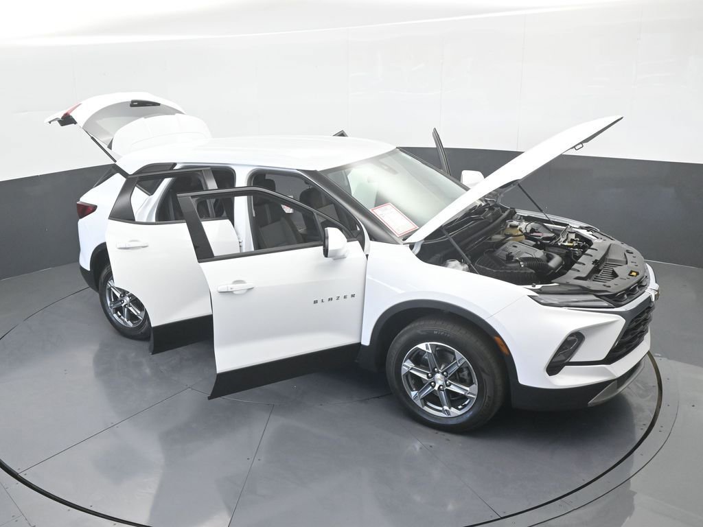 Used 2024 Chevrolet Blazer LT image 67