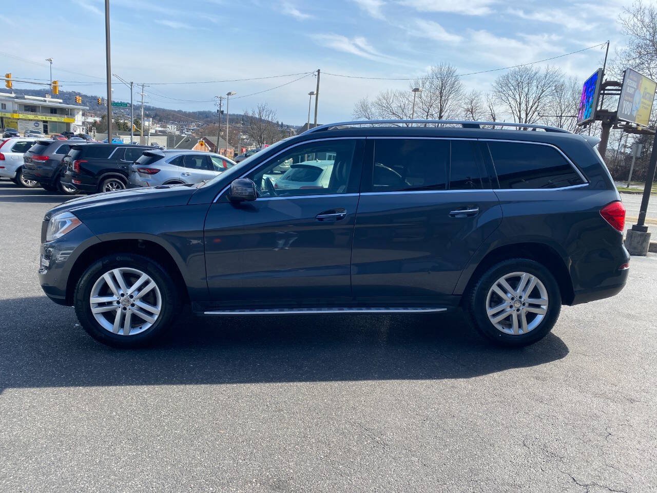 Used 2015 Mercedes-Benz GL 450 4MATIC image 6