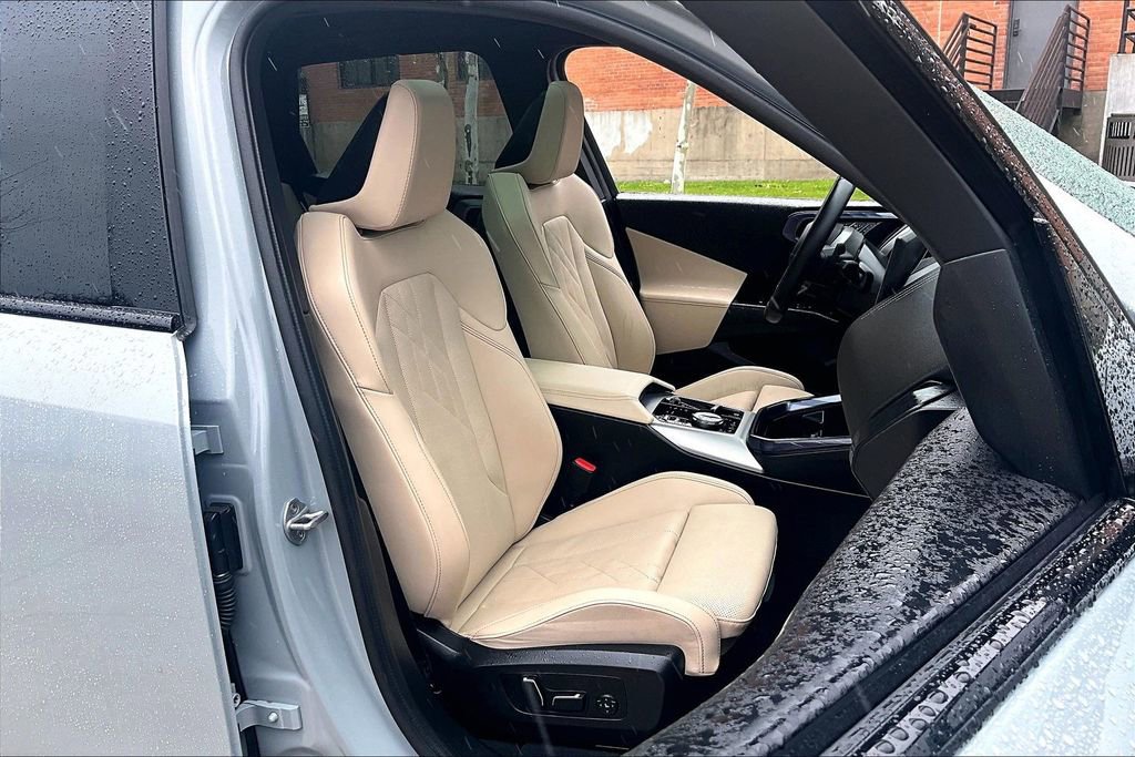 Used 2025 BMW X3 xDrive30i image 10