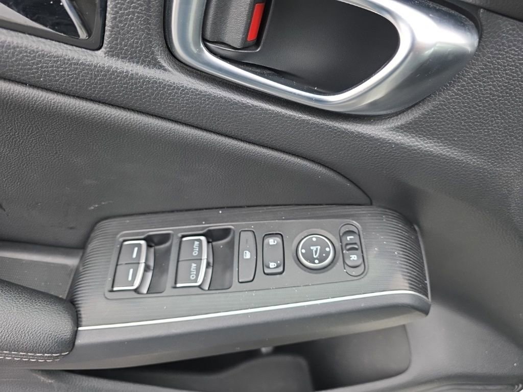 Used 2022 Honda Civic Sport Touring image 12