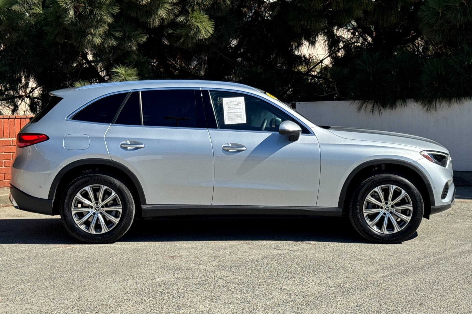 Certified 2024 Mercedes-Benz GLC 300 image 3