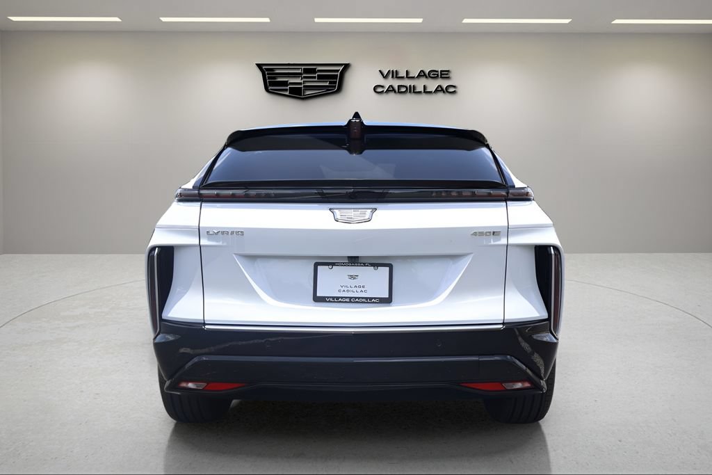 New 2026 Cadillac Lyriq Premium Luxury w/ LPO, Red Accent Package RWD image 4