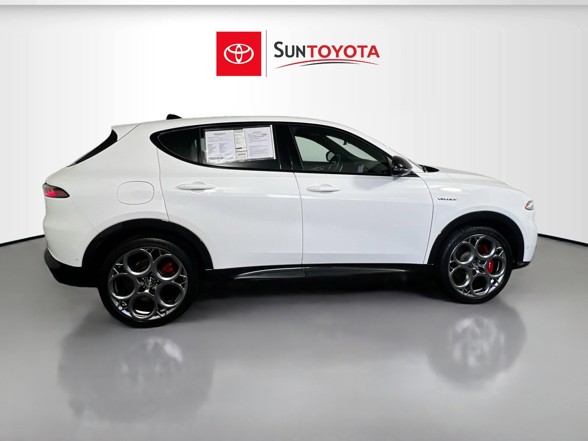 Used 2024 Alfa Romeo Tonale Veloce w/ Active Assist Package image 2