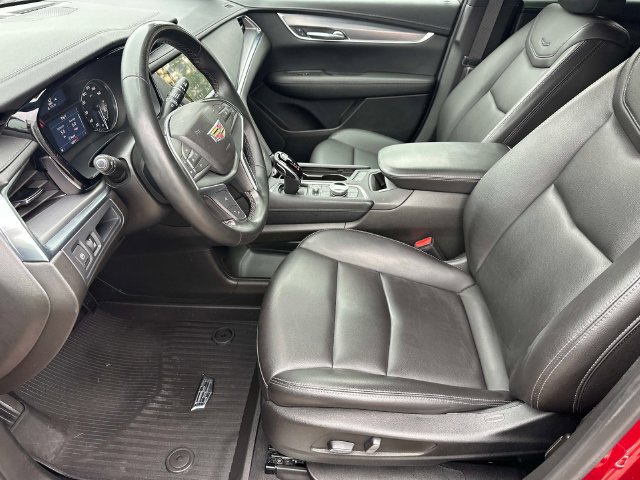 Used 2024 Cadillac XT5 Luxury FWD image 21