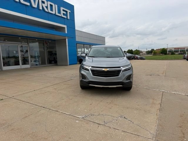 Used 2024 Chevrolet Equinox LT w/ LPO, Floor Liner Package AWD/4WD image 8