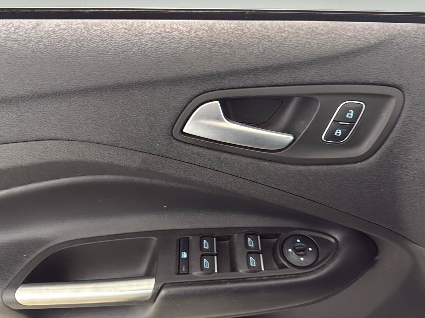 Used 2019 Ford Escape SE AWD/4WD image 7