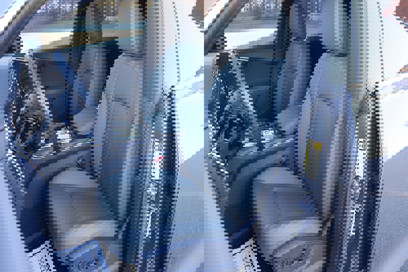 Used 2019 Audi Q8 Premium Plus w/ Premium Plus image 11