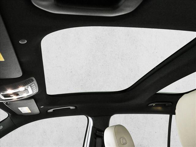 New 2026 Mercedes-Benz GLB 250 4MATIC image 17