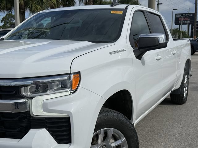 Used 2023 Chevrolet Silverado 1500 LT AWD/4WD image 6