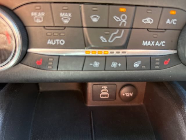 Certified 2025 Ford Escape ST-Line Select AWD/4WD image 35