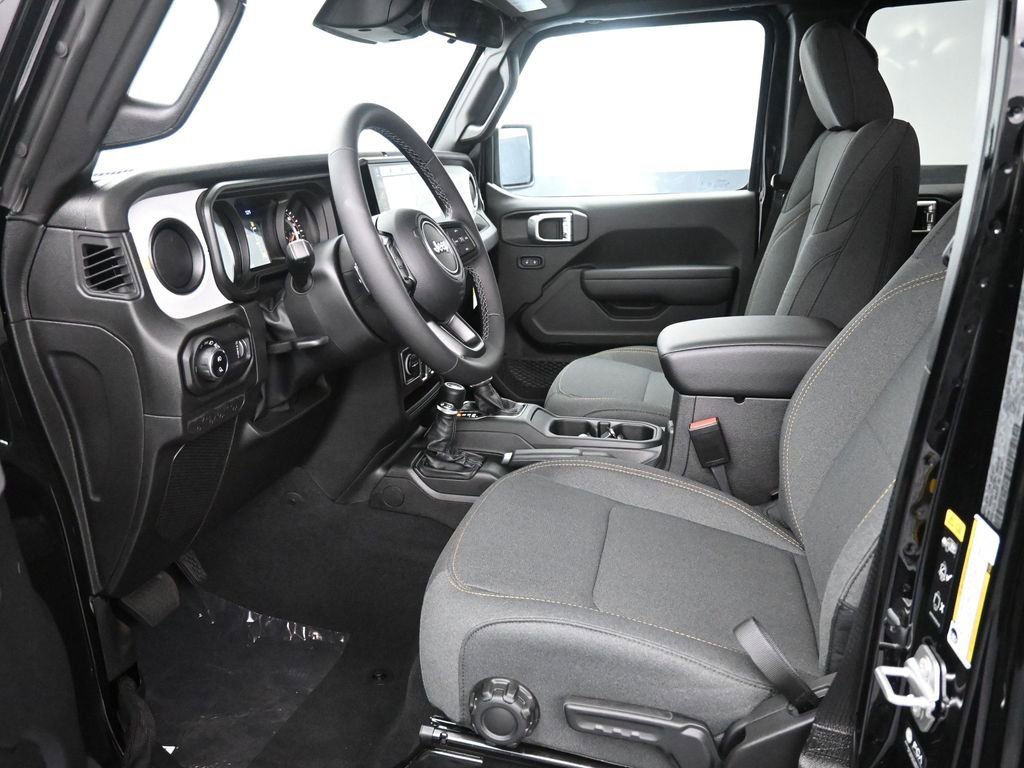 New 2026 Jeep Gladiator Sport image 15