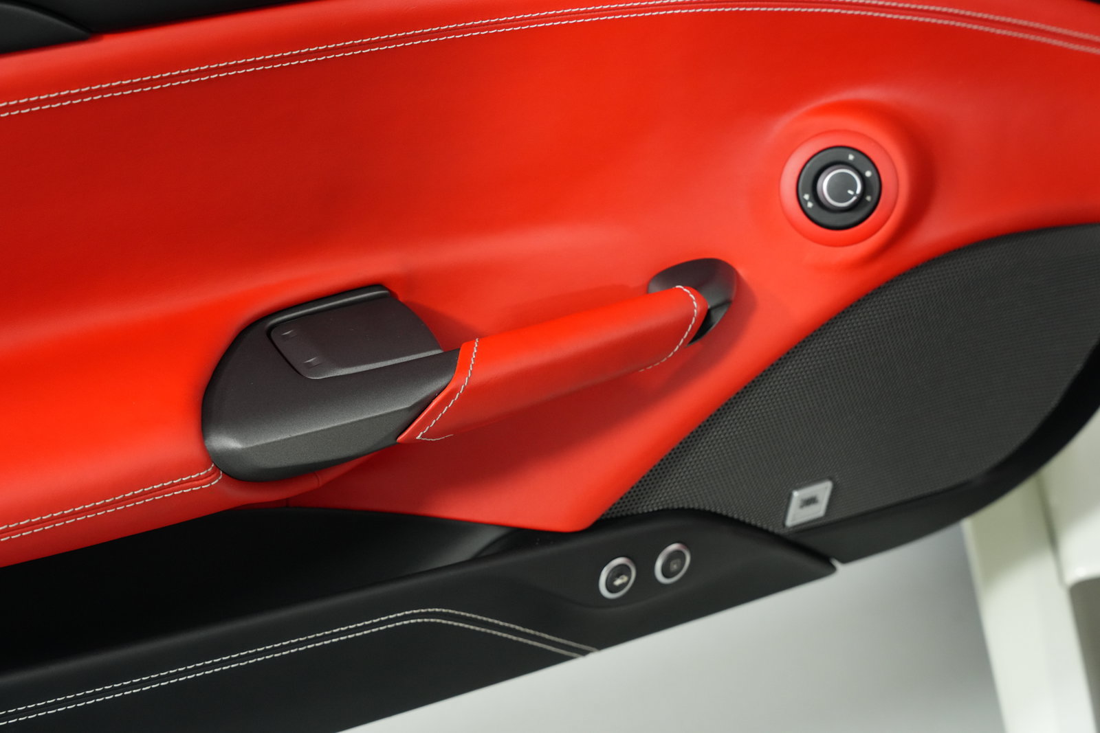 Certified 2017 Ferrari 488 Spider RWD image 29