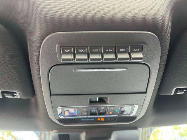 Used 2026 Ford F150 Raptor AWD/4WD image 35