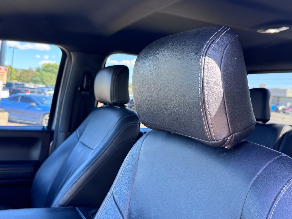 Used 2020 Ford F150 XLT w/ Equipment Group 302A Luxury AWD/4WD image 18