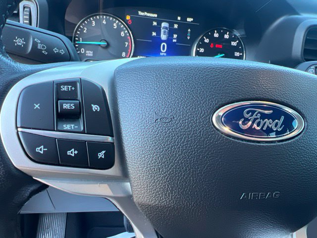 Used 2022 Ford Explorer XLT AWD/4WD image 26