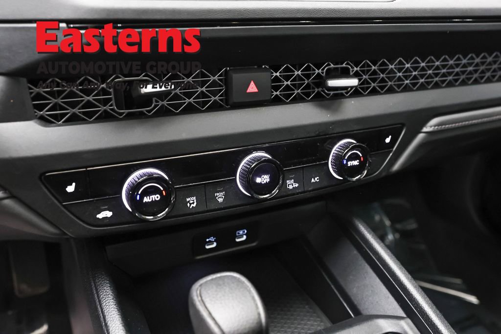 Used 2024 Honda Accord EX image 19