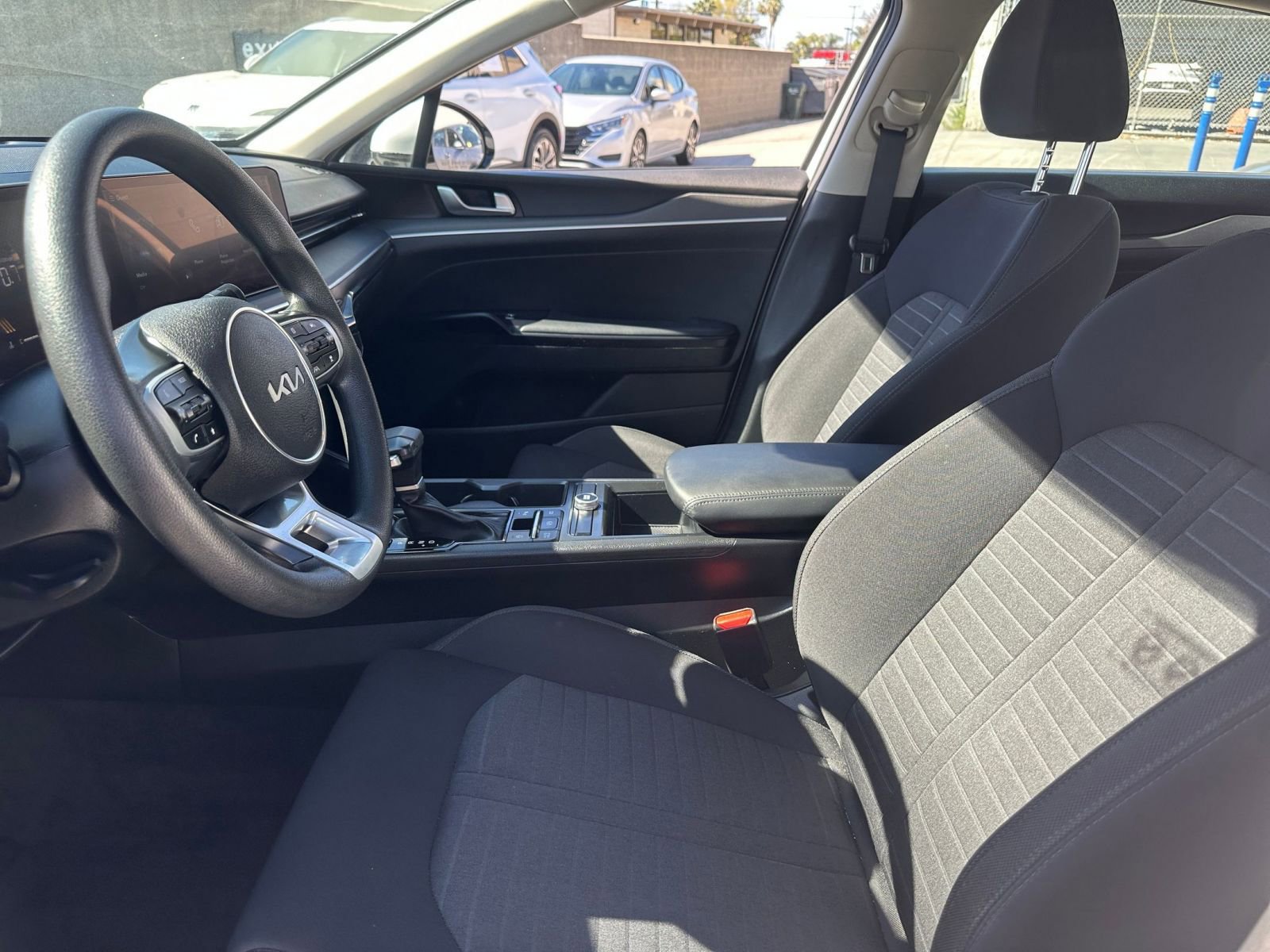 Used 2025 Kia K5 LXS FWD image 25