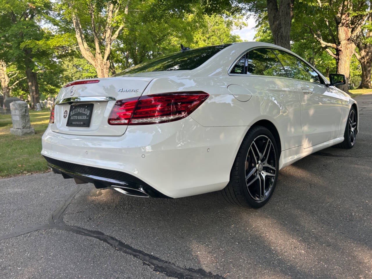 Used 2017 Mercedes-Benz E 400 4MATIC Coupe image 19