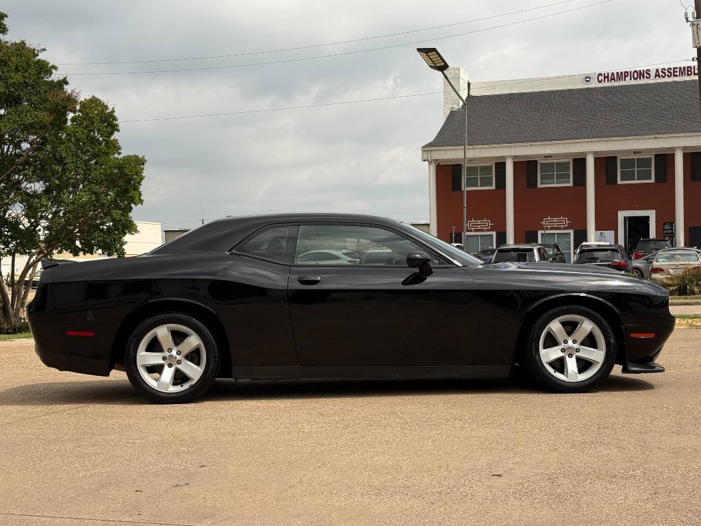 Used 2021 Dodge Challenger GT RWD image 4