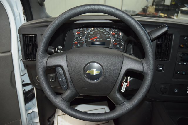 Used 2025 Chevrolet Express 2500 Work Van w/ Communications Package image 29